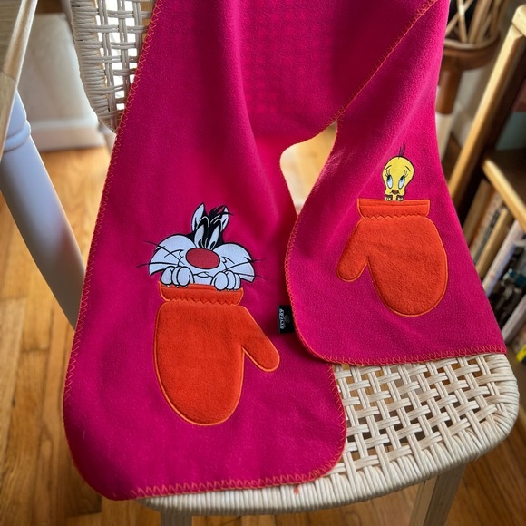 Vintage Warner Bros Looney Tunes Tweety & Sylvester Fleece Scarf – Studio Store - Picture 1 of 8